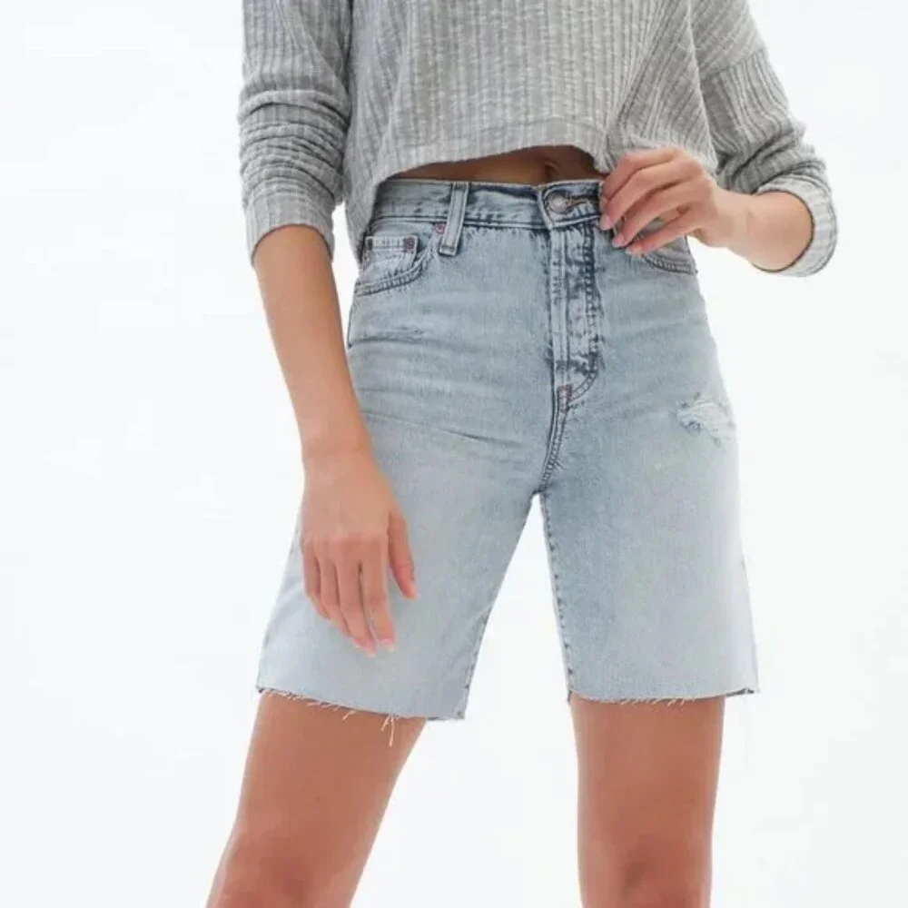 Aeropostale 90's High Rise Cut Off Shorts Light Wash Distressed Size 2